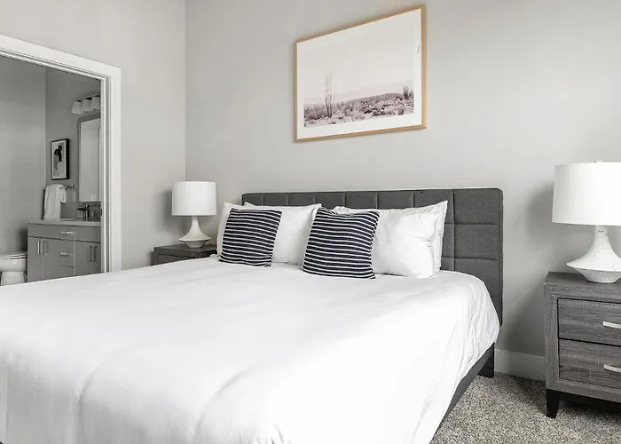 Apartment Landing - Bellrock La Frontera Round Rock